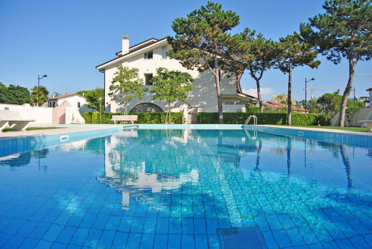 Residence Diapason Caorle Zewnętrze zdjęcie